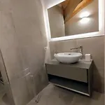 Casa Larius * كومو