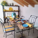Casa Larius كومو