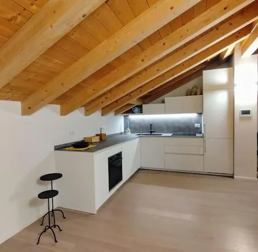 Casa Larius Apartment *